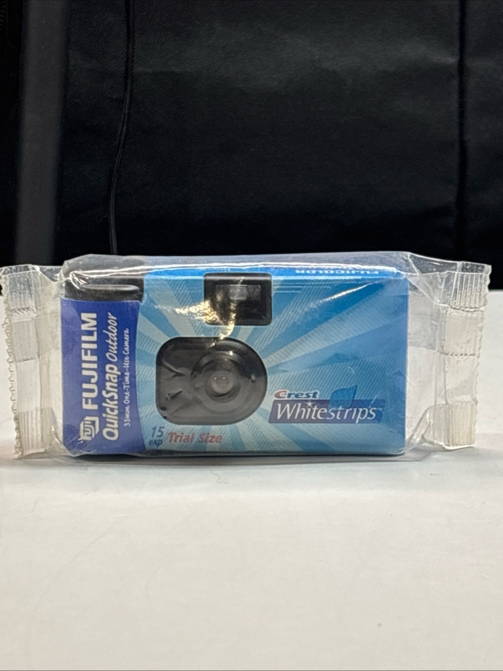 Vintage Fujifilm 2000 QuickSnap Outdoor 35mm One Time Use Camera NEW Sealed